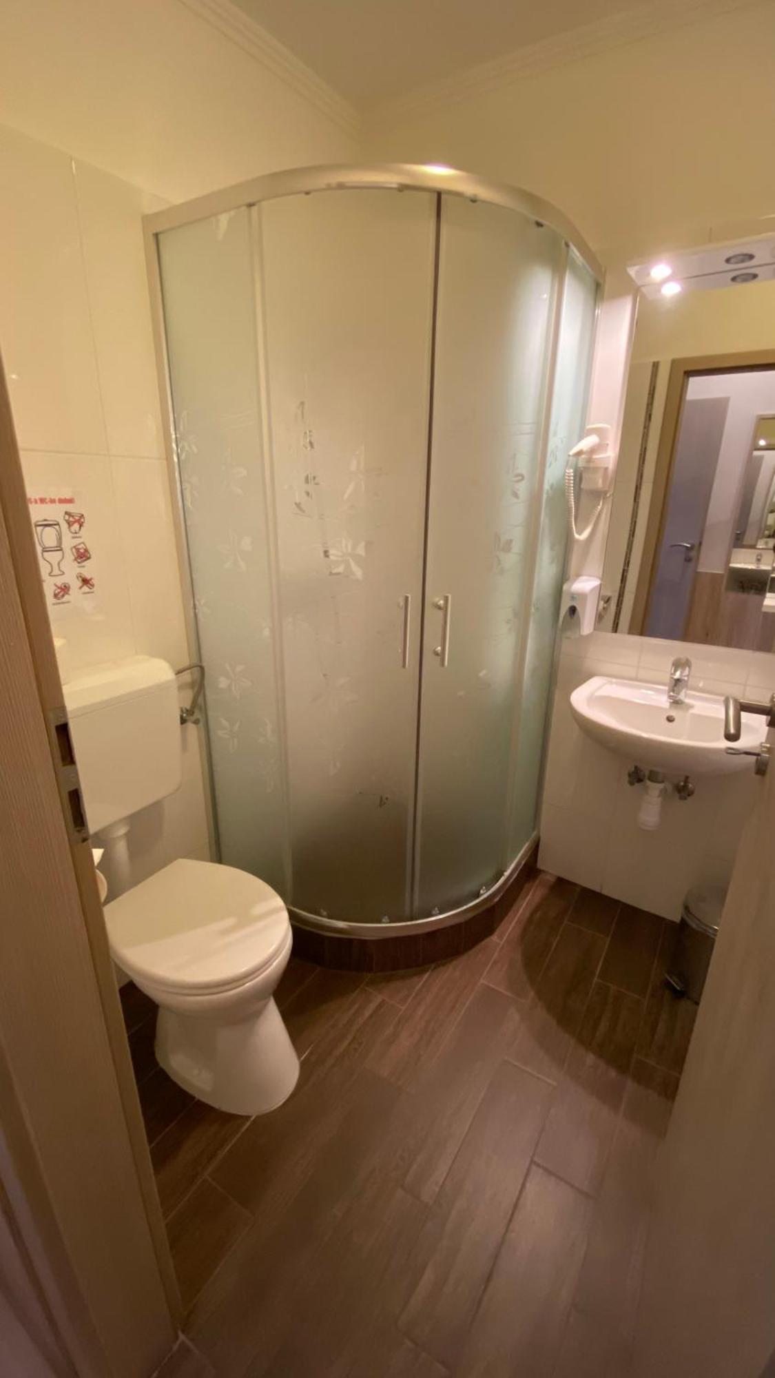 Hotel Levendula Vendeghaz Győr Zewnętrze zdjęcie